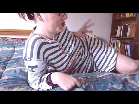 ❤️ Vezmi si tohto veľkého čierneho vtáka do úst, malá otrokyňa Kvalitné porno na sk.sexygirlspics-com.ru ﹏